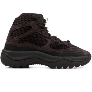 SOLD！Brand New adidas Yeezy Desert Boot in Oil color size 9